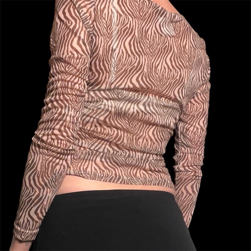Princess Polly mesh animal print shirt - Picture 2 of 3
